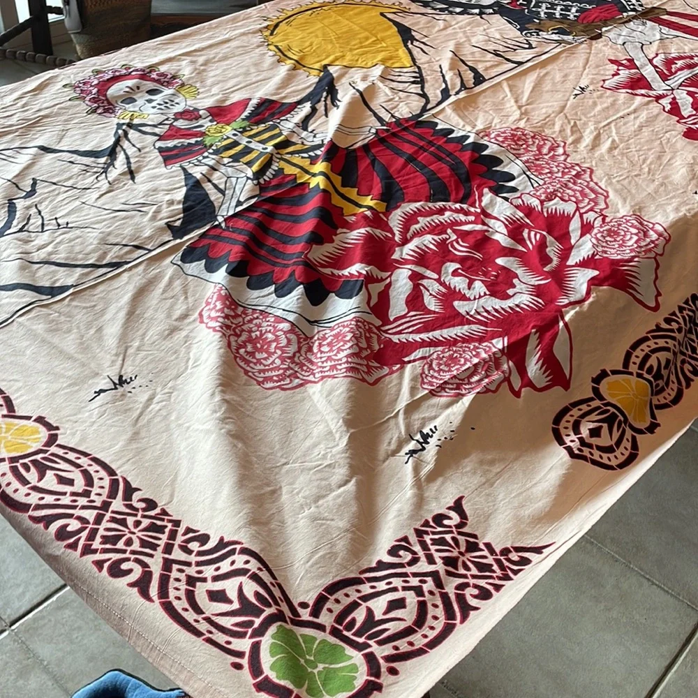 Dia Del Muerto Cotton Table Cloth , Bed or Wall Cover.NWOT